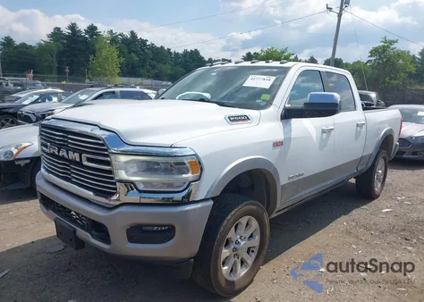 2020 Ram 2500 Laramie 4X4 6'4 Box z USA, uszkodzony, nr VIN 3C6UR5FJ3LG141592